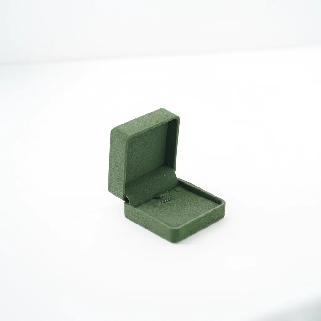 Caja de joyería cuadrada para cadena y dije VERDE MILITAR 7×7×3,5 CM